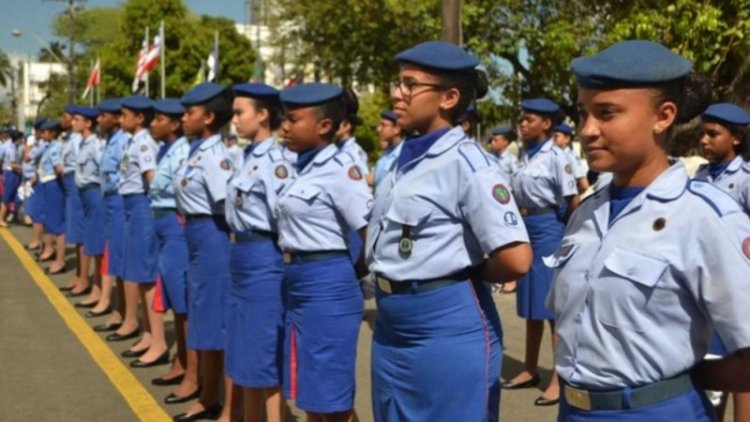 Notícia » PROCESSO SELETIVO PARA ADMISSÃO DE ALUNOS NAS UNIDADES   DO COLÉGIO DA POLÍCIA MILITAR - 2021