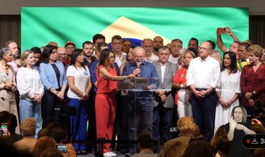 Lula faz pronunciamento veja na íntegra