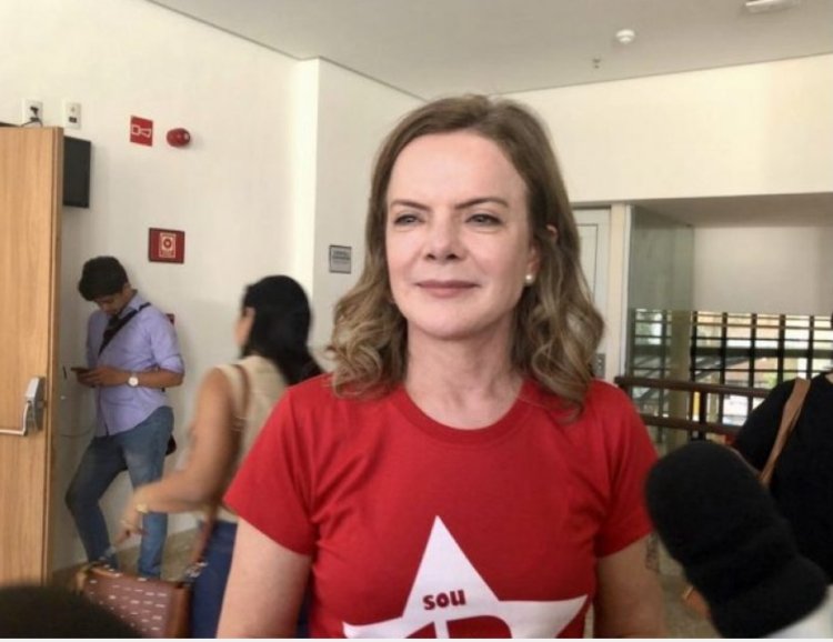 “Dispensamos o perdão de Edir Macedo. Ele é quem precisa pedir perdão a Deus pelas mentiras que propagou",afirmou a deputada Gleisi Hoffmann.