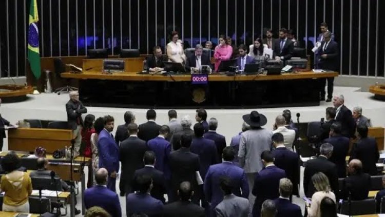 PL da Censura ou Fake News? Votação hoje no plenário da Câmara dos Deputados.