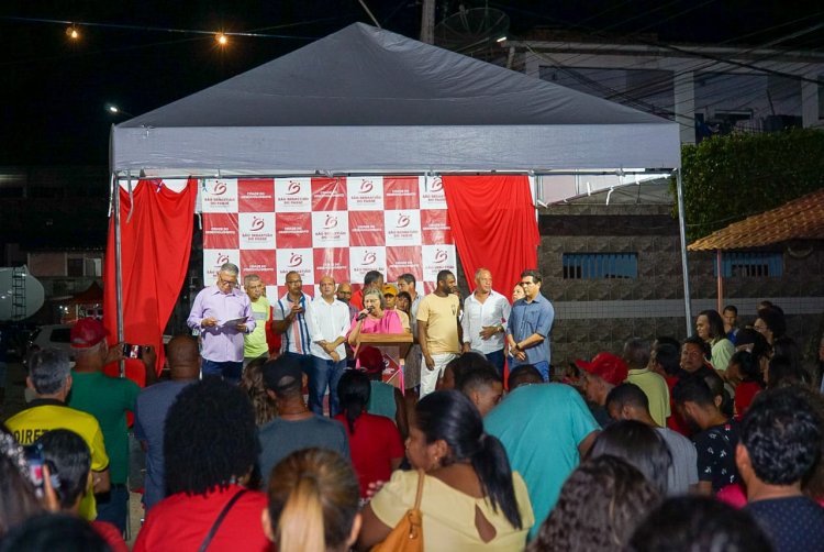 Prefeitura assina ordem de serviço para reforma de praça na IV Etapa da Urbis