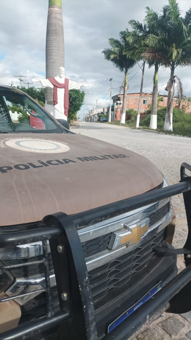 Nota da Polícia Militar sobre assalto de veículos em Nazaré de Jacuipe .